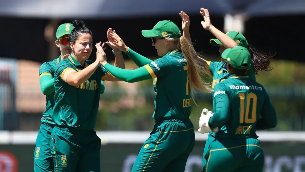 South Africa beat England in ODI series opener